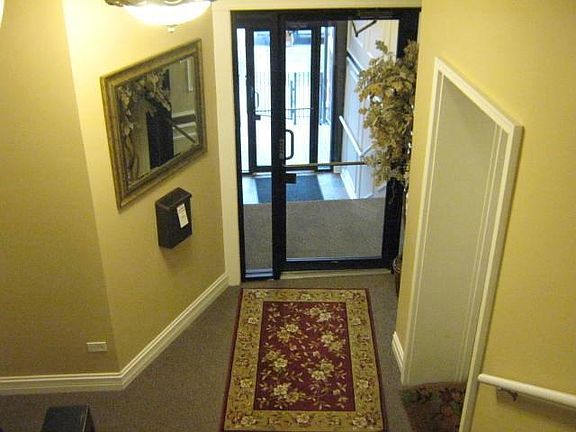 2nd image of 5728 S Michigan Ave APT 2S