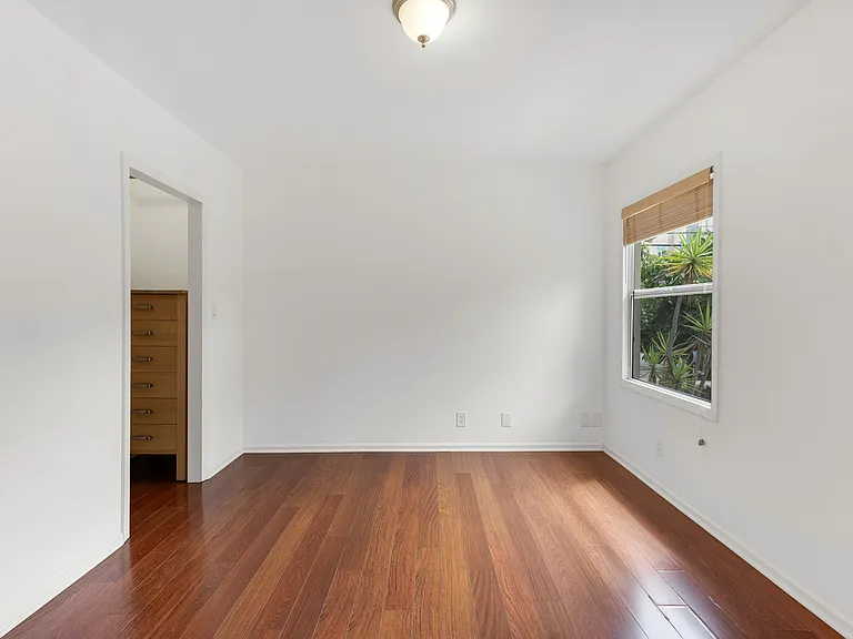 2675 Rich St — Photo 15
