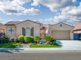 3280 Salem Ave, Clovis, CA
