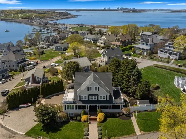 21 Beacon Rd, Hull, MA 02045