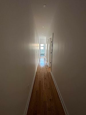 5th image of 3030 30th St APT 2