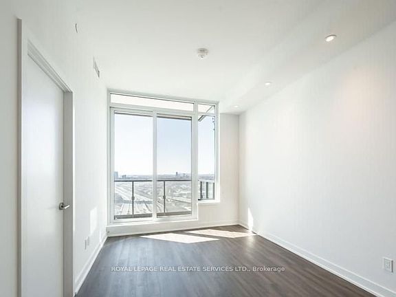 5th image of 1928 Lake Shore Blvd W #3511