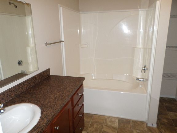5th image of 41021 Old Michigan Ave #A151