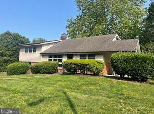 4538 Pickwick Dr, Wilmington, DE 19808