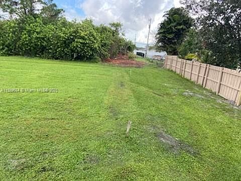 2nd image of 298 SW Kestor Dr