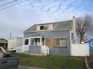 1036 W Hermiston Ave, Hermiston, OR 97838