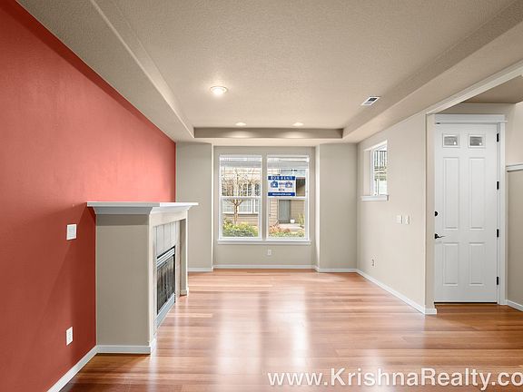 5th image of 791 NE 73rd Ave