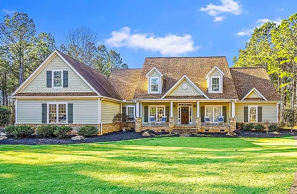 ぽんず　House on the hill 3226 Hurstbourne Springs Dr, Louisville, KY 40220 | Zillow