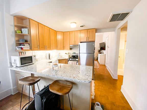 3rd image of 1838-40 N Orleans St #2420596