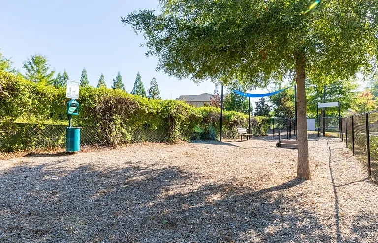 Bradley Park — Photo 26