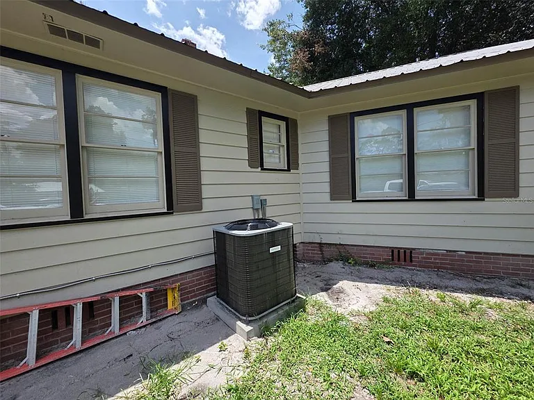 2104 Crill Ave #A — Photo 46
