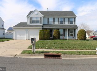 30 Sayre Dr, Sicklerville, NJ 08081
