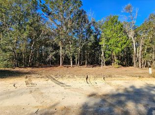 Usina Ave, Interlachen, FL 32148