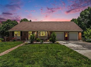 5515 NE San Rafael Dr, Kansas City, MO 64119