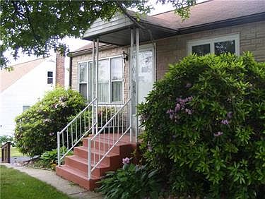 2nd image of 106 Vanessa Dr