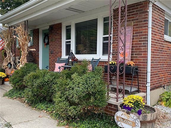 4th image of 2613 Ferncliff Ave