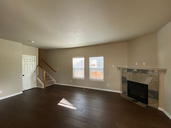 5th image of 2716 NE Black Oak Pl