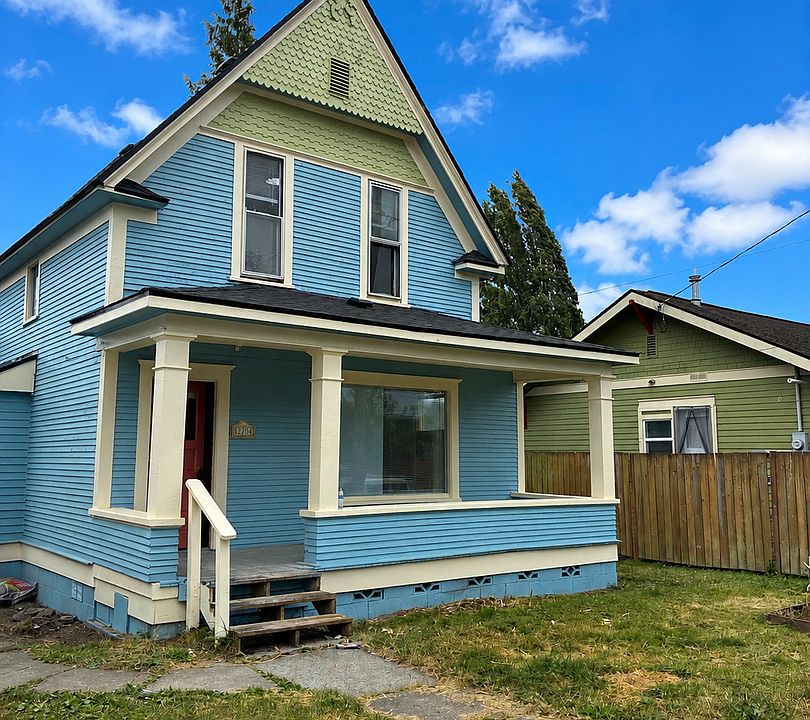 1st image of 2204 B St