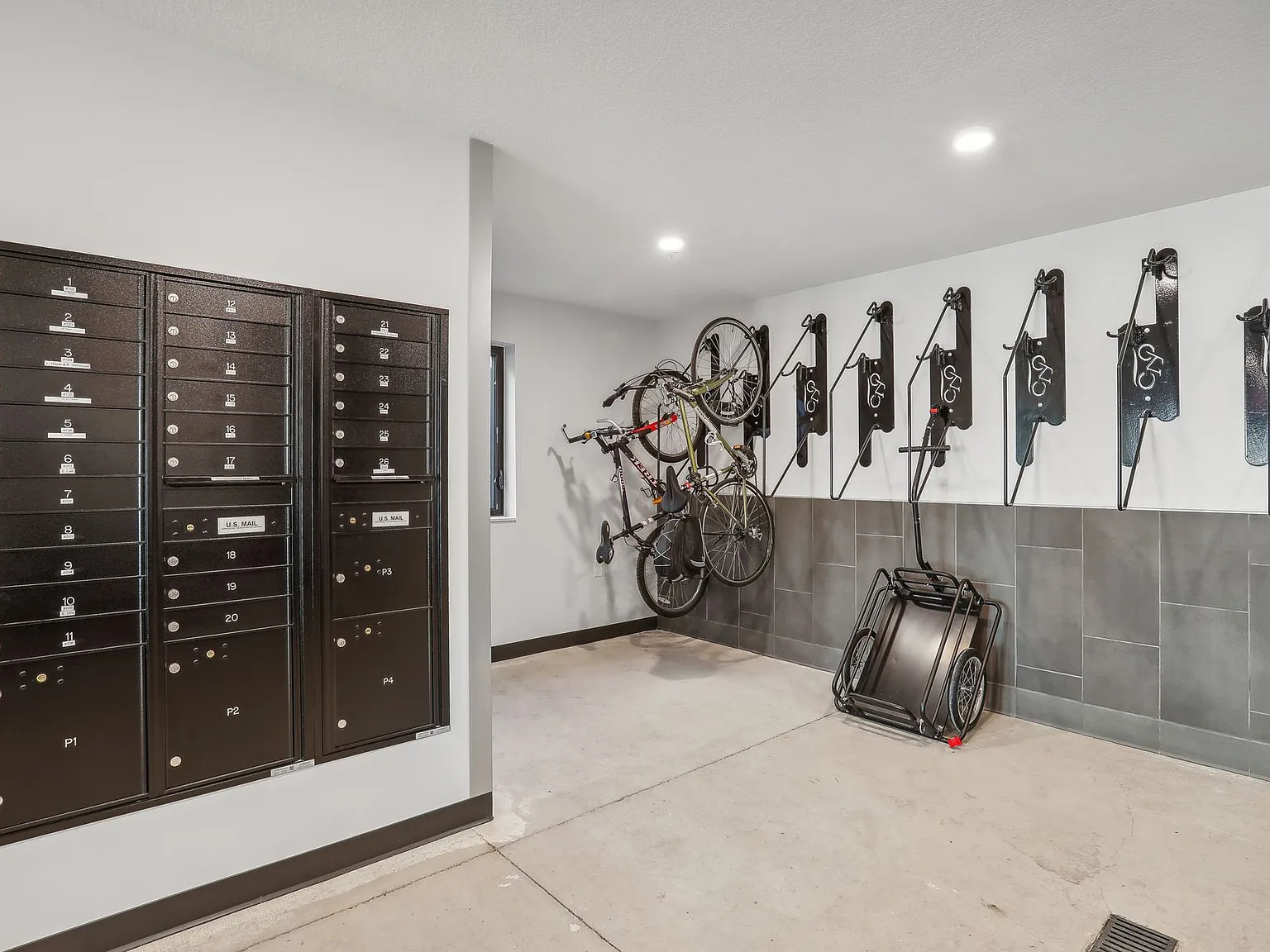 Solstice Apartments — Photo 2