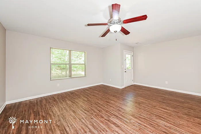 6126 Avery St SW — Photo 5
