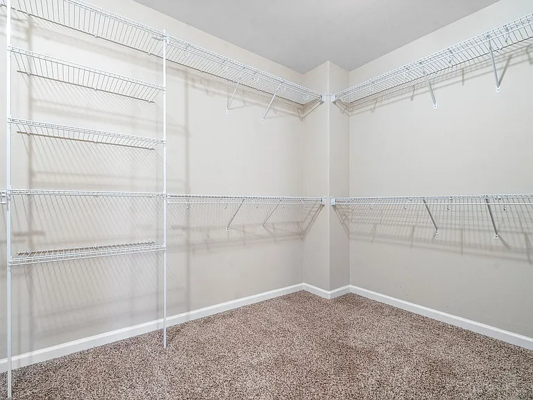 3349 Wiser Dr — Photo 35