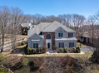 11 Old Cart Path, Holliston, MA 01746