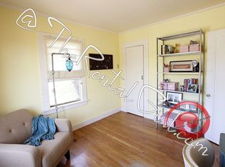 1660 N Alvarado St, Los Angeles, CA 90026
