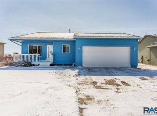 507 Kent St, Harrisburg, SD 57032