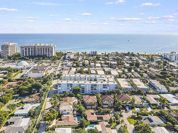 3rd image of 4629 Poinciana Street #506