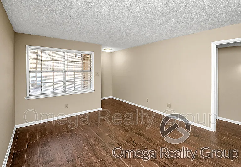 3521 24th St #1 — Photo 8