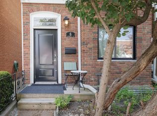 6 Lippincott St, Toronto, ON M5T2R5