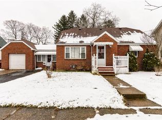 160 Townsend St, Rochester, NY 14621