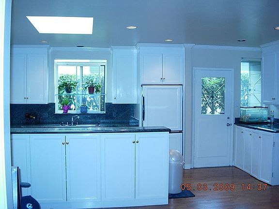 with granite counter top