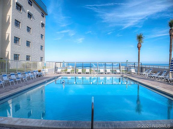 4th image of 4201 S Atlantic Ave APT 101