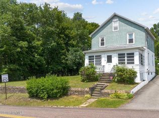 32 Reservoir St, Simpson, PA 18407