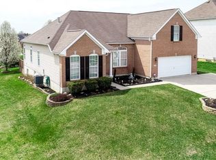 2137 Raceway Trl, Beavercreek, OH 45434