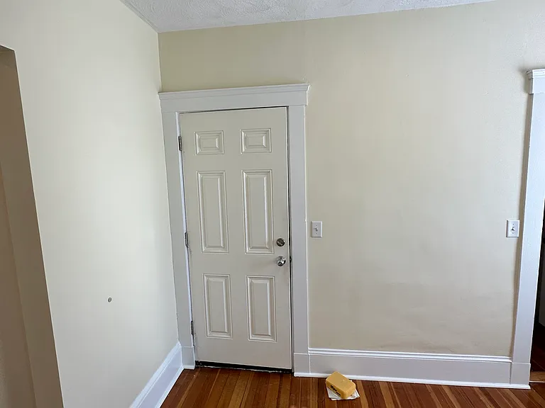 35 George St #3 — Photo 35