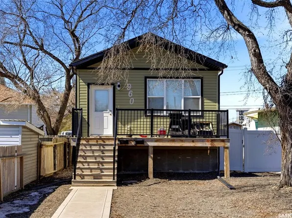 960 Wallace STREET, Regina, SK S4N 3Y5