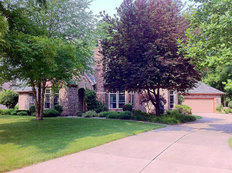1st image of 2301 N Kensington Way