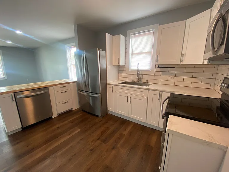 303 W Watauga Ave — Photo 12