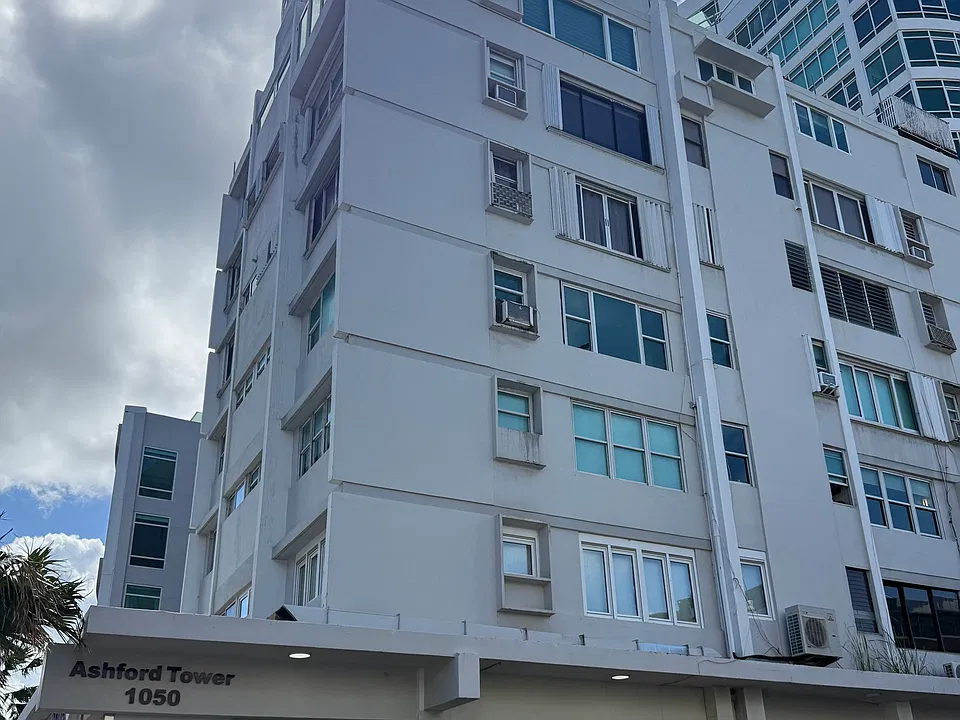 1050 Ashford Ave #5B