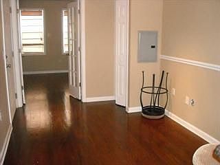 5th image of 258 Pine St #101
