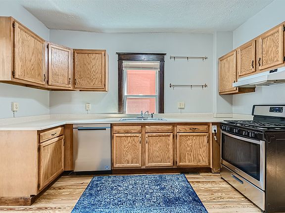 5th image of 282 S Pearl St #1
