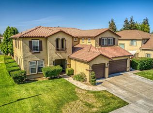 1797 W 4th St, Ripon, CA 95366