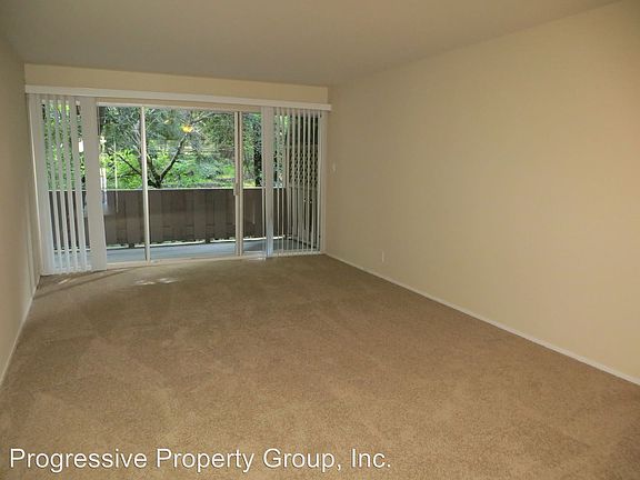 4th image of 2575 Sir Francis Drake Blvd APT 34