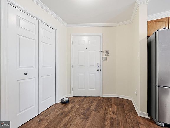 2nd image of 2402 Ellsworth Way APT 2A