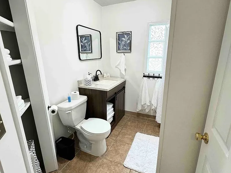 2708 S Rogers St #2708 — Photo 11