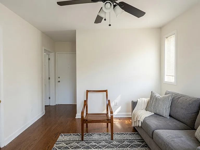 533 W Wrightwood Ave #3 — Photo 6
