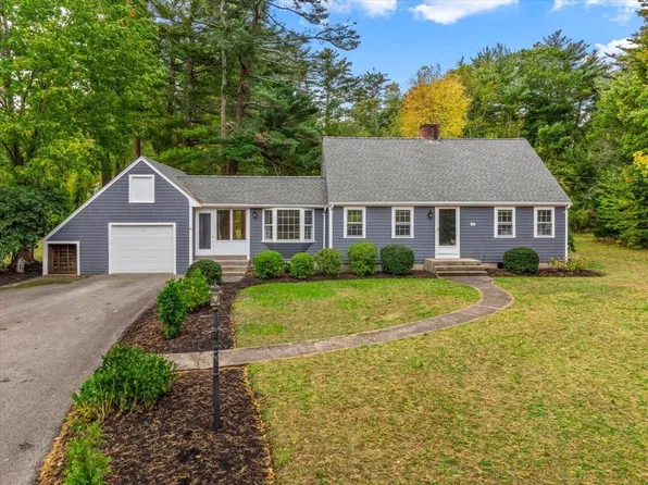99 Old Oaken Bucket Rd, Scituate, MA 02066