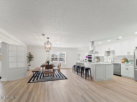 5th image of 708 MYRTLE Avenue